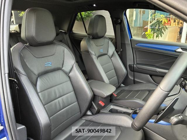 VolksWagen T-ROC 2023-10 8730945-3