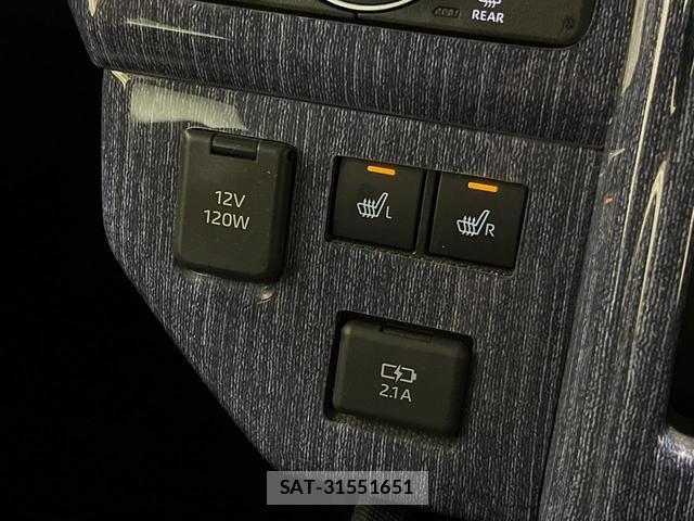 Daihatsu TAFT 2021-08 8727003-5