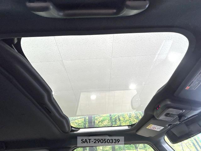 Daihatsu TAFT 2023-12 8727893-6