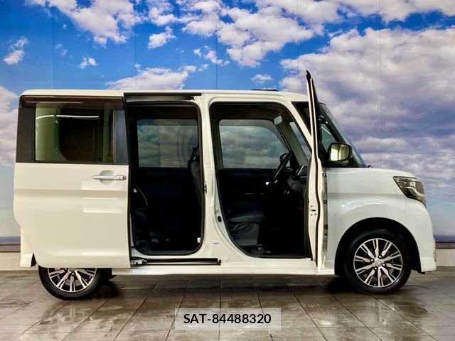 Daihatsu TANTO 2018-12 8725896-17