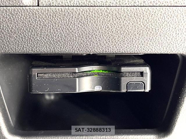 Daihatsu TANTO 2014-01 8726070-6