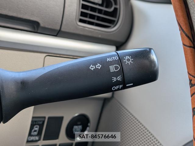 Daihatsu TANTO 2014-02 8726185-17