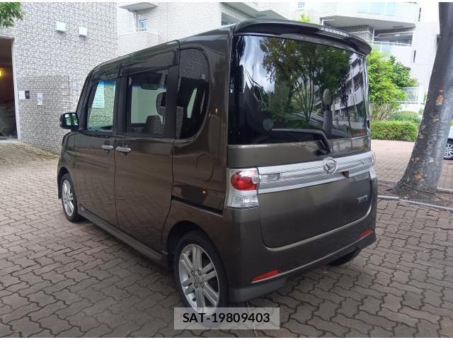 Daihatsu TANTO 2011-08 8726721-1