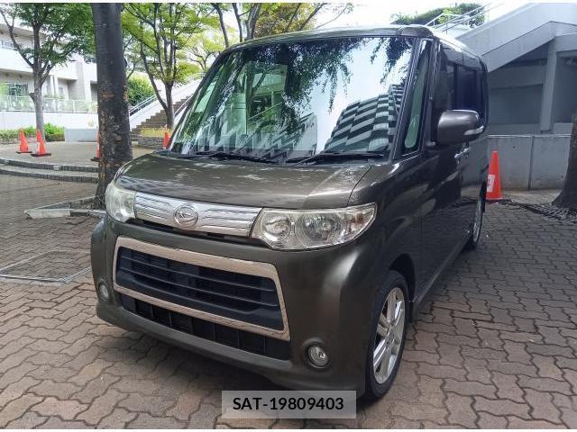 Daihatsu TANTO 2011-08 8726721-10