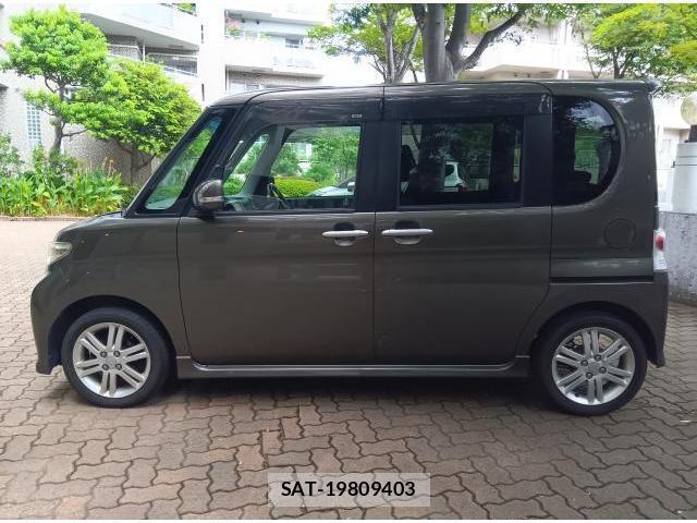 Daihatsu TANTO 2011-08 8726721-4