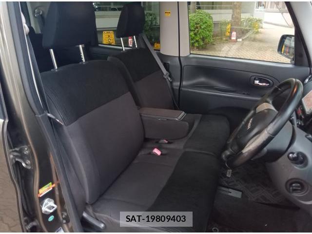 Daihatsu TANTO 2011-08 8726721-5