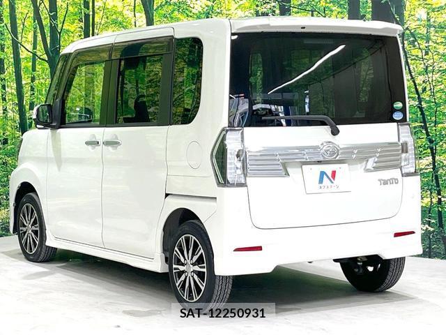 Daihatsu TANTO 2017-08 8727050-16