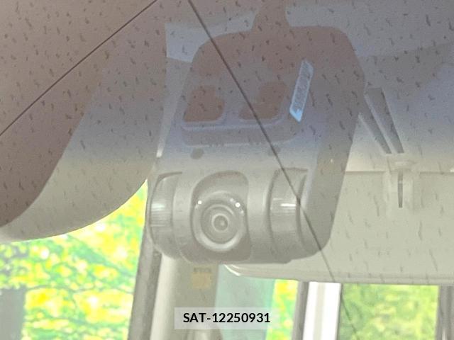 Daihatsu TANTO 2017-08 8727050-6