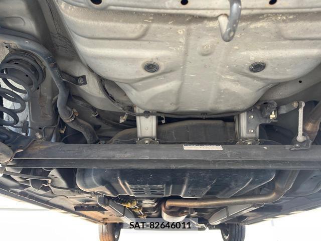 Daihatsu TANTO 2015-07 8727117-18