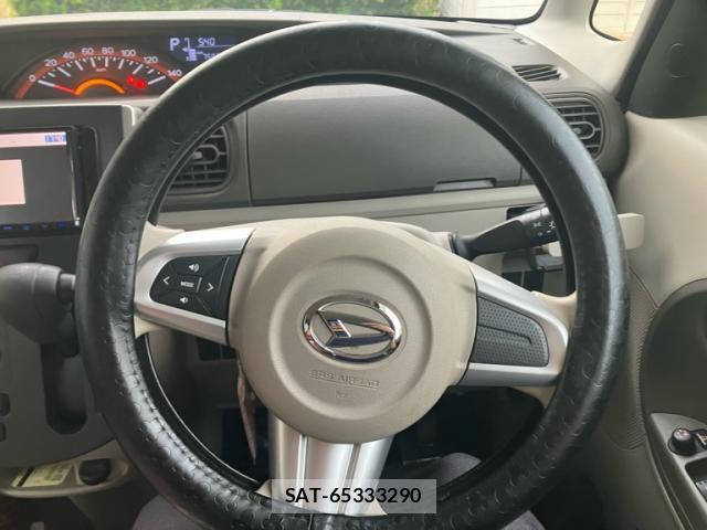 Daihatsu TANTO 2015-12 8727216-17