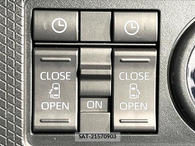 Daihatsu TANTO 2024-11 8727657-2