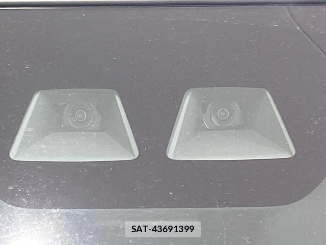 Daihatsu TANTO 2020-09 8727742-4