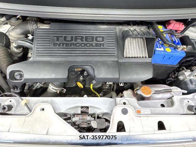 Daihatsu TANTO 2014-06 8727894-17