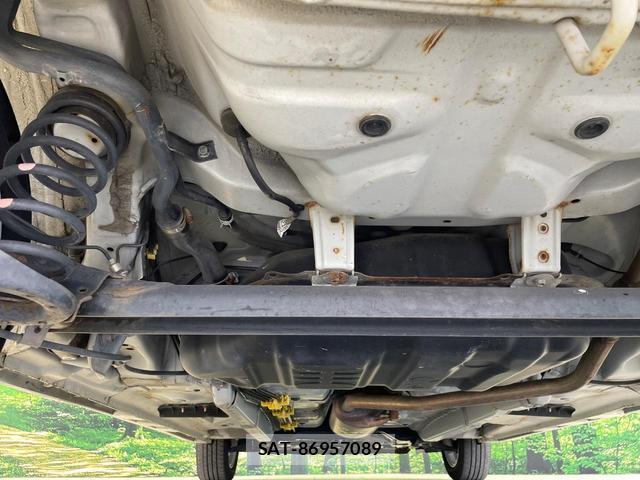 Daihatsu TANTO 2017-10 8727979-18