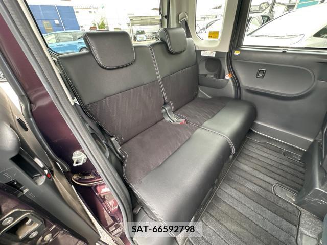 Daihatsu TANTO 2017-05 8728008-13