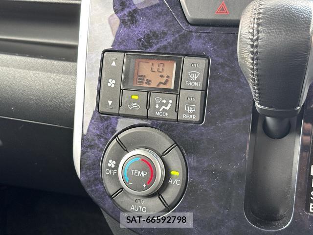 Daihatsu TANTO 2017-05 8728008-7