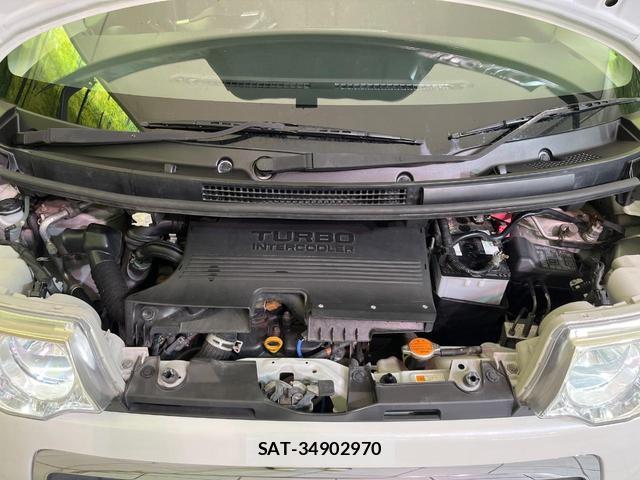 Daihatsu TANTO 2011-06 8728098-17