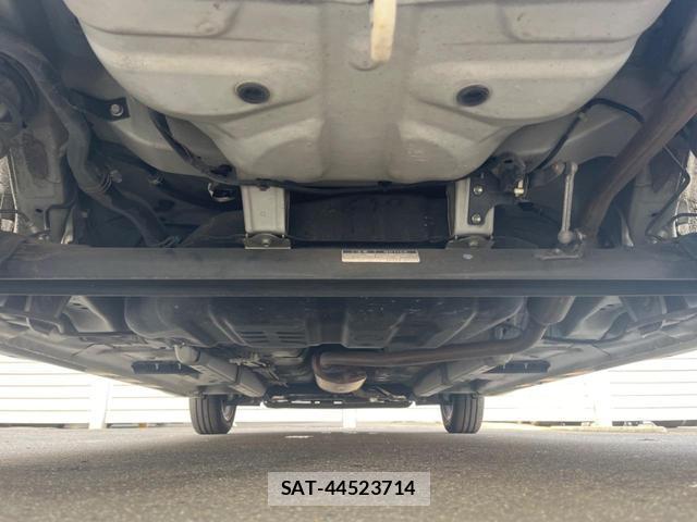Daihatsu TANTO 2014-01 8728381-17