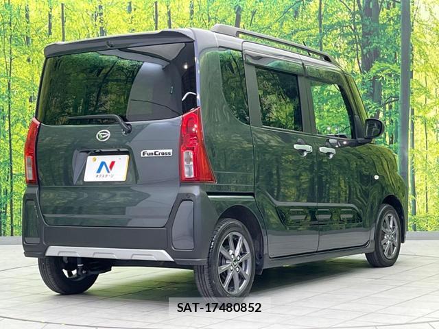 Daihatsu TANTO 2023-11 8728429-16