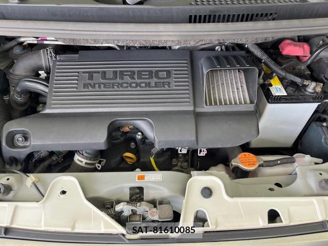 Daihatsu TANTO 2018-06 8728576-18