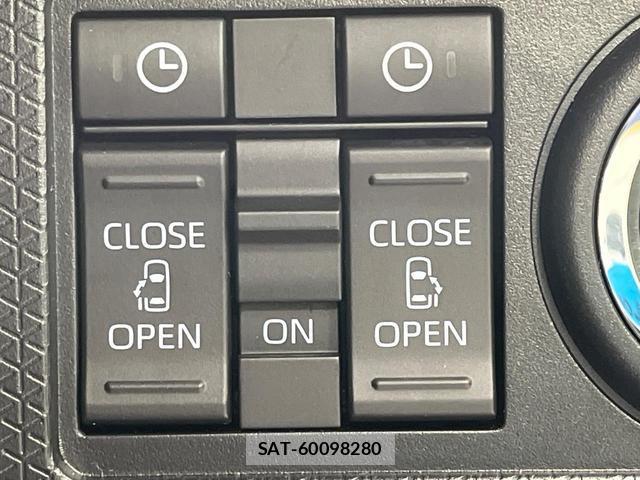 Daihatsu TANTO 2025-11 8728672-5