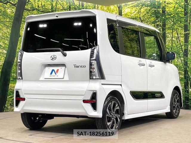 Daihatsu TANTO 2022-04 8728902-16