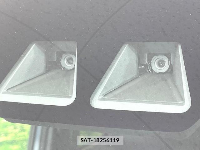 Daihatsu TANTO 2022-04 8728902-3