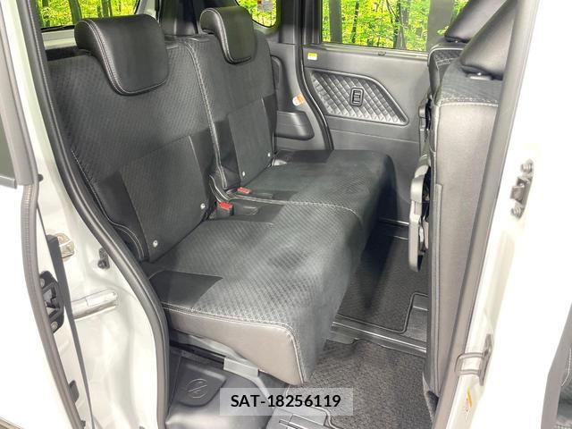 Daihatsu TANTO 2022-04 8728902-8