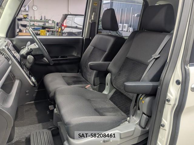 Daihatsu TANTO 2017-08 8728919-15