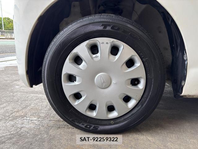 Daihatsu TANTO 2009-06 8728951-18