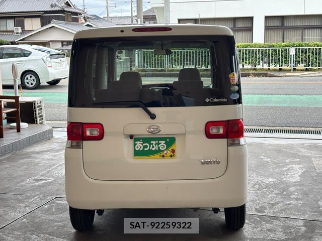 Daihatsu TANTO 2009-06 8728951-2