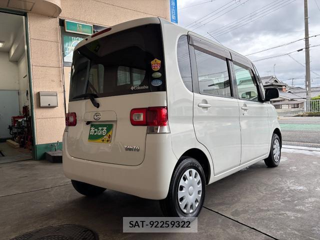 Daihatsu TANTO 2009-06 8728951-7