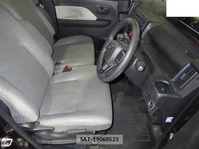 Daihatsu TANTO 2024-02 8729460-5