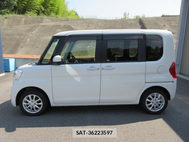 Daihatsu TANTO 2015-08 8729800-12