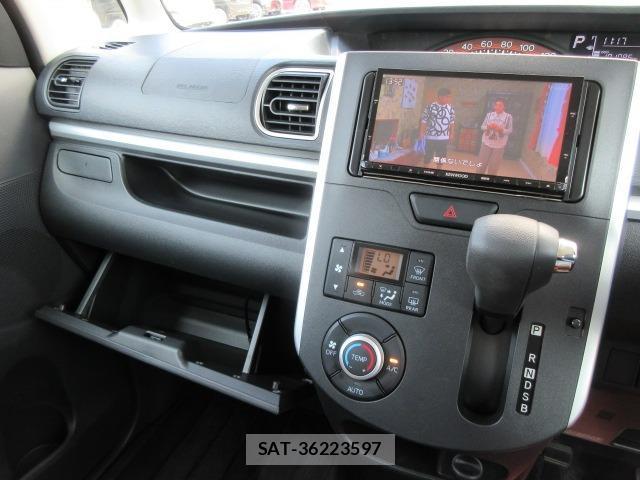 Daihatsu TANTO 2015-08 8729800-17