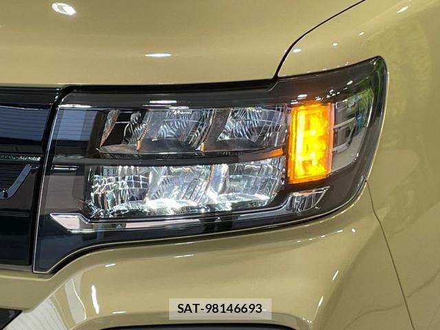 Daihatsu TANTO 2025-03 8730215-11