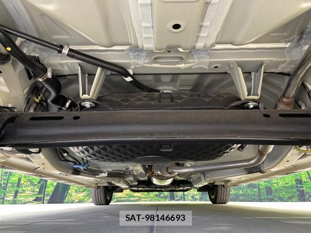 Daihatsu TANTO 2025-03 8730215-18