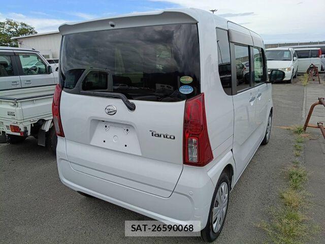 Daihatsu TANTO 2020-06 8730503-4