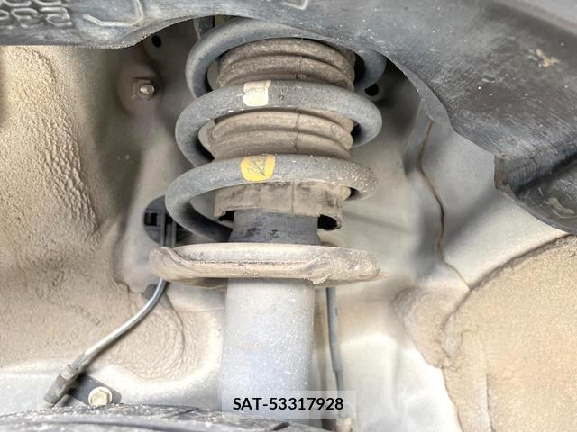 Daihatsu TANTO 2012-04 8730593-18