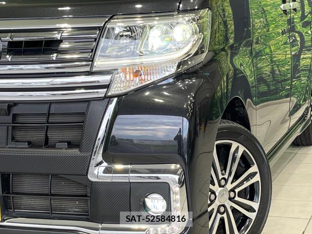Daihatsu TANTO 2018-03 8730683-11