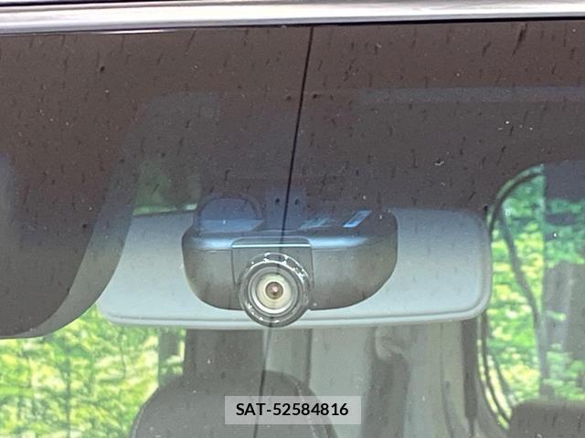 Daihatsu TANTO 2018-03 8730683-6