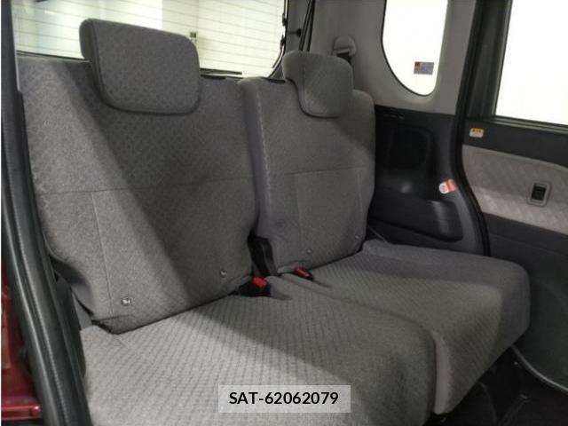 Daihatsu TANTO 2022-01 8730722-5