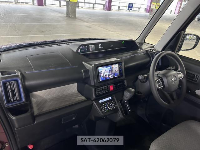 Daihatsu TANTO 2022-01 8730722-8