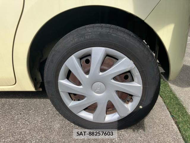 Daihatsu TANTO 2011-11 8730778-6