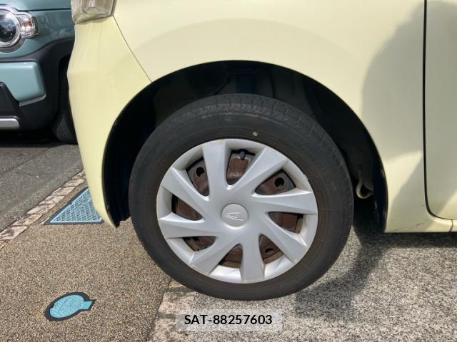 Daihatsu TANTO 2011-11 8730778-7