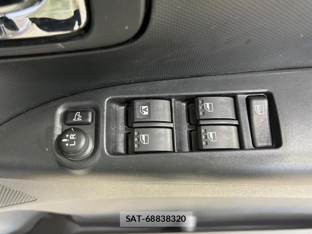 Daihatsu TANTO 2010-02 8730906-5
