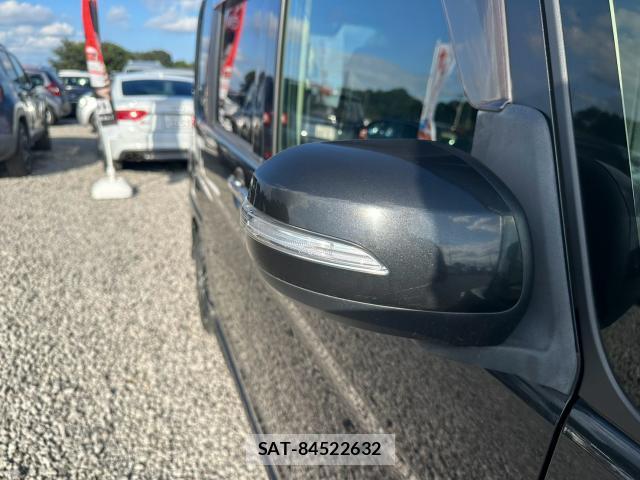Daihatsu TANTO 2015-09 8731076-10