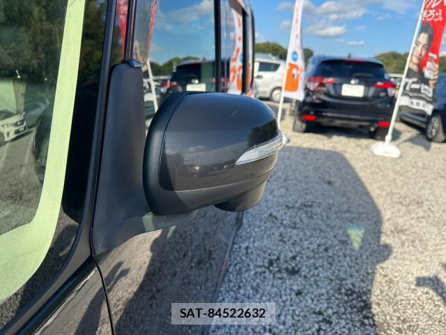Daihatsu TANTO 2015-09 8731076-9
