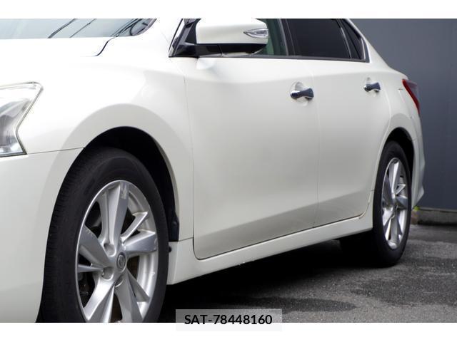 Nissan TEANA 2017-02 8731276-3