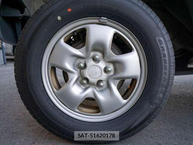 Daihatsu TERIOS KID 2011-01 8729495-12